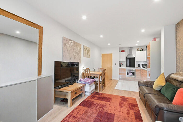 1 Bedroom Apartment To Rent In Venice House, Mitcham, CR4