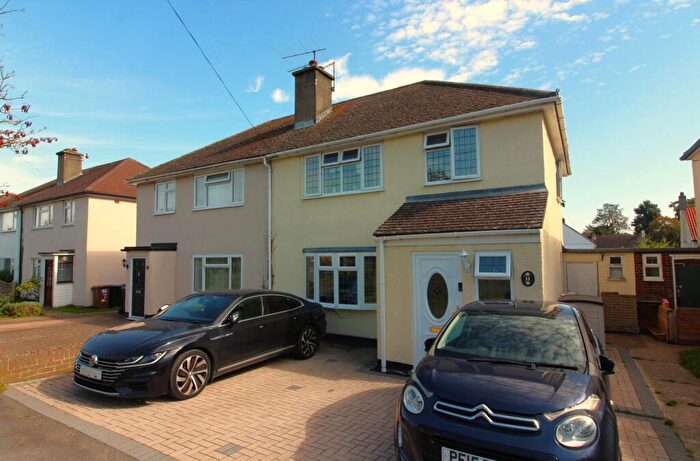 3 Bedroom Semi-Detached House For Sale In The Leas, Baldock, SG7