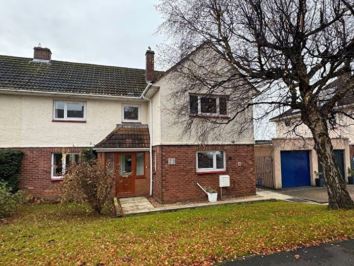 3 Bedroom Semi-detached House To Rent In Forbes Road, Rosyth, Dunfermline, KY11
