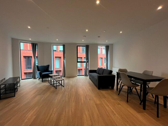 2 Bedroom Flat To Rent In Linter Building Whitworth Street, Manchester, Greater Manchester, M1