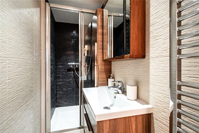 1 Bedroom Flat To Rent In Cromwell Road, London, SW5