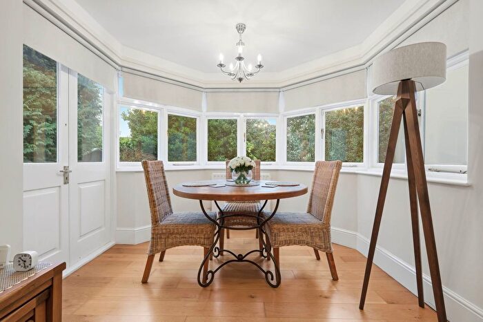 2 Bedroom Semi-Detached Bungalow For Sale In Fairfield Road, Brentwood, CM14