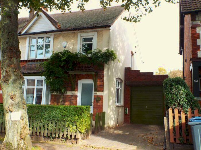 4 Bedroom Semi-Detached House To Rent In Rookery Road, Selly Oak, Birmingham, B29