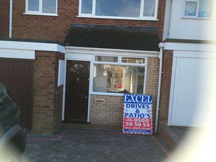 3 Bedroom Detached House To Rent In Beechcroft Crescent, Streetly, Sutton Coldfield, B74