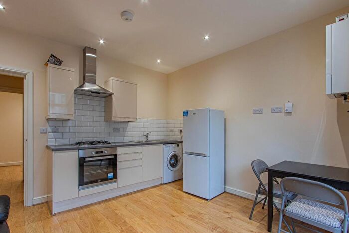 1 Bedroom Private Hall To Rent In Northcote Street, Cathays, CF24