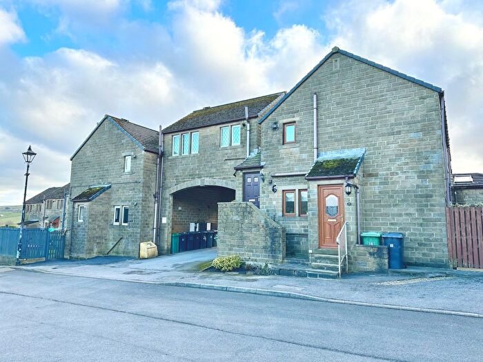1 Bedroom Flat To Rent In Bayfield Close, Hade Edge, Holmfirth, West Yorkshire, HD9