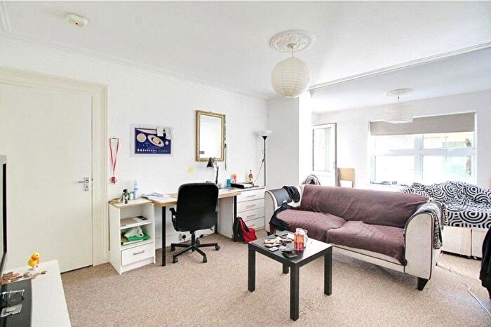 2 Bedroom Flat To Rent In Thane Villas, Finsbury Park, London, N7