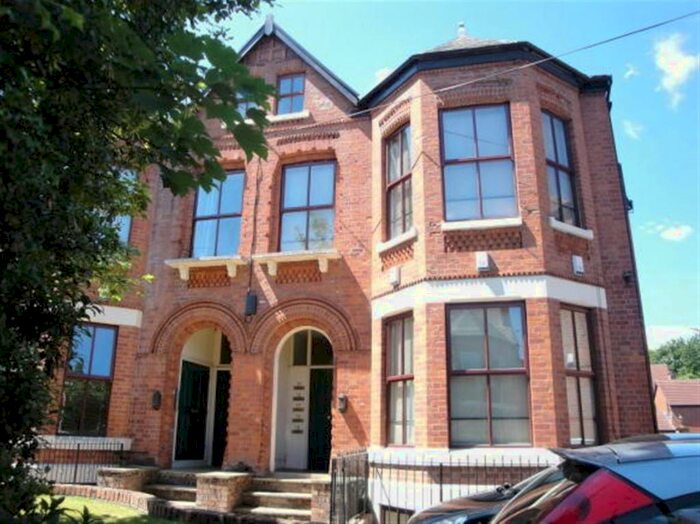 2 Bedroom Apartment To Rent In The Beeches, Manchester, M20