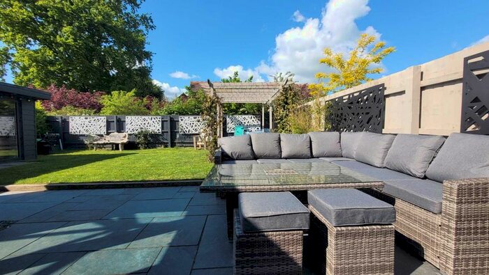 4 Bedroom Detached House For Sale In Oak Drive, Bredon, Tewkesbury, Gloucestershire, GL20