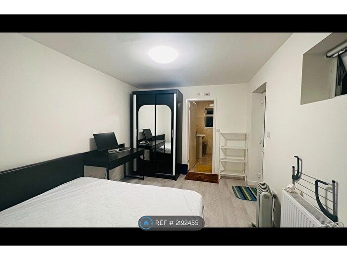 Studio To Rent In Walnut Close, Eastleigh, SO53