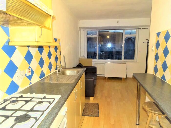 1 Bedroom Flat To Rent In North Parade, North Road, Southall UB1