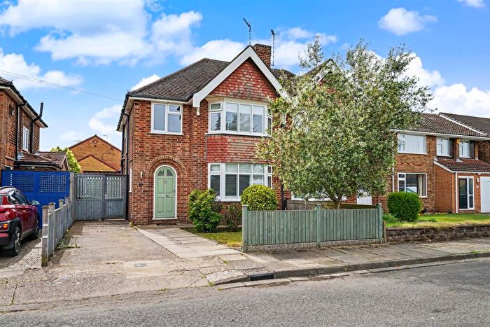3 Bedroom Semi-Detached House For Sale In Haddon Crescent, NG9