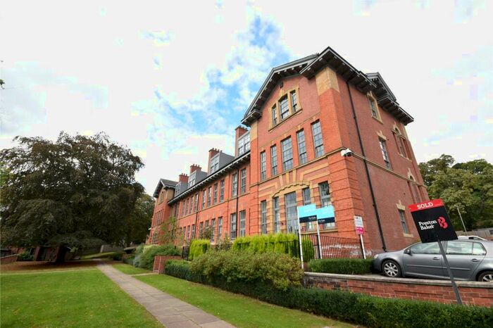 1 Bedroom Apartment To Rent In The Old School House, Victoria Gardens, Hyde Park, Leeds, LS6