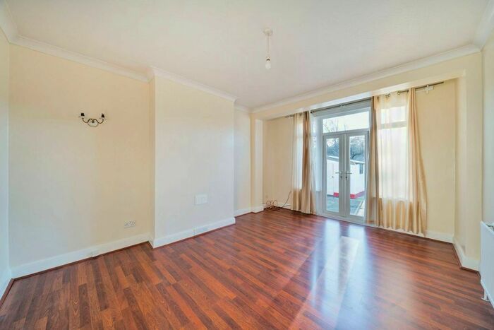 3 Bedroom Property To Rent In Norbury Crescent, Norbury, London, SW16