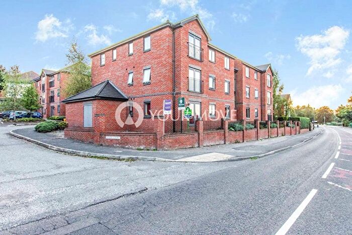 2 Bedroom Flat To Rent In Kilner Court, Denaby Main, Doncaster, South Yorkshire, DN12