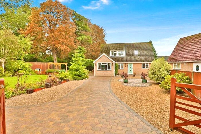 4 Bedroom Detached House For Sale In Gibson Road, Shipdham, Thetford, Norfolk, IP25