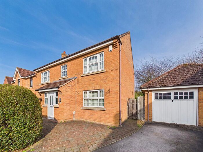 4 Bedroom Detached House For Sale In Hazel Court, Brough, HU15