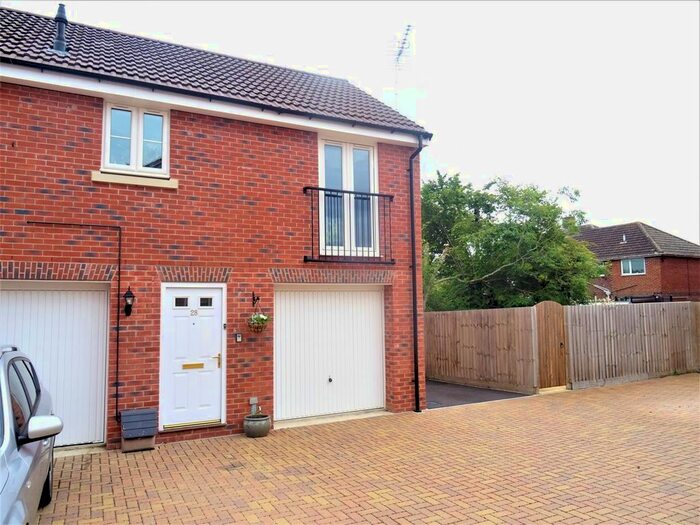 2 Bedroom Property To Rent In Cricketers Close, Royal Wootton Bassett, Swindon, SN4