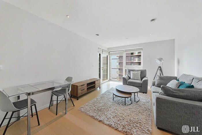 1 Bedroom Flat For Sale In Lantana Heights, Glasshouse Gardens, London, E20