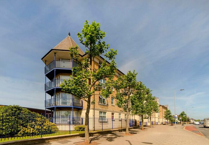 4 Bedroom Flat To Rent In Richmond Road, Kingston, Kingston Upon Thames, KT2