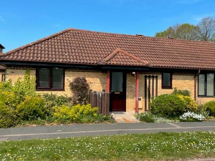 1 Bedroom Property To Rent In Tweed Drive, Bletchley, Milton Keynes, MK3