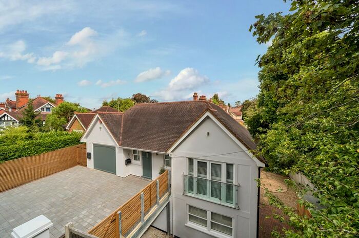 5 Bedroom Detached House For Sale In Molyneux Park Road, Tunbridge Wells, TN4