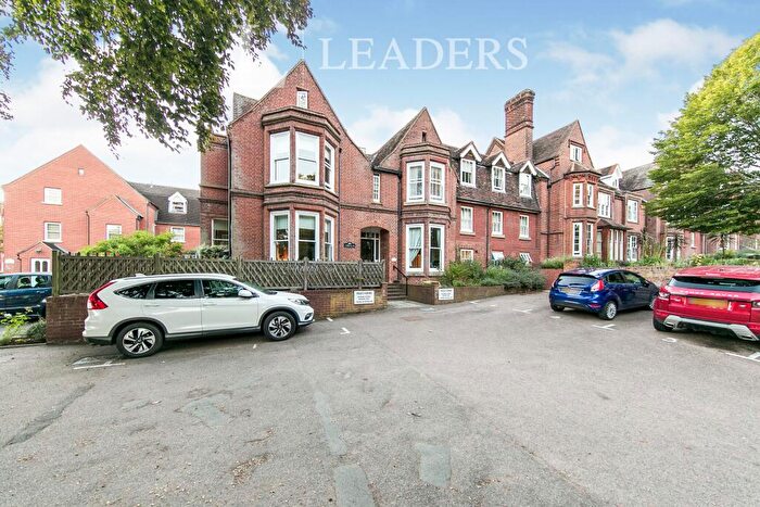 1 Bedroom Flat To Rent In Parkwood, Henley Road, Ipswich, IP1