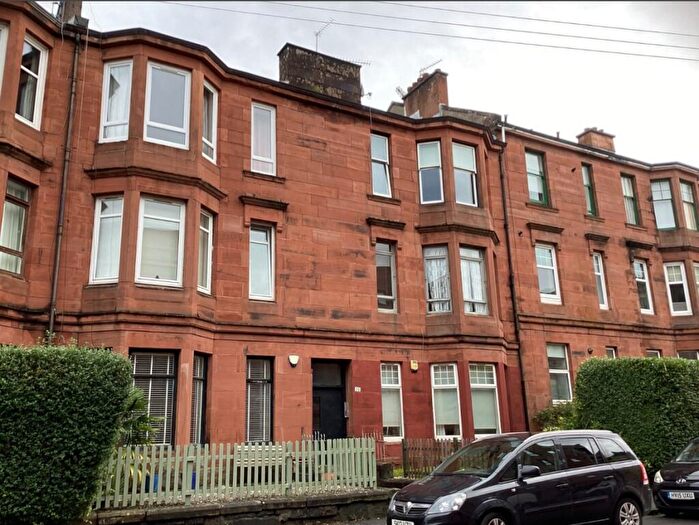 2 Bedroom Flat To Rent In White Street, Glasgow, G11