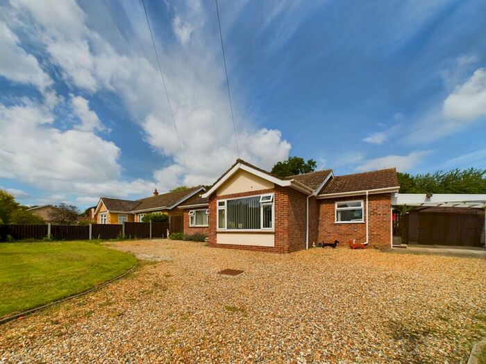 2 Bedroom Detached Bungalow For Sale In Watton Green, Watton, IP25