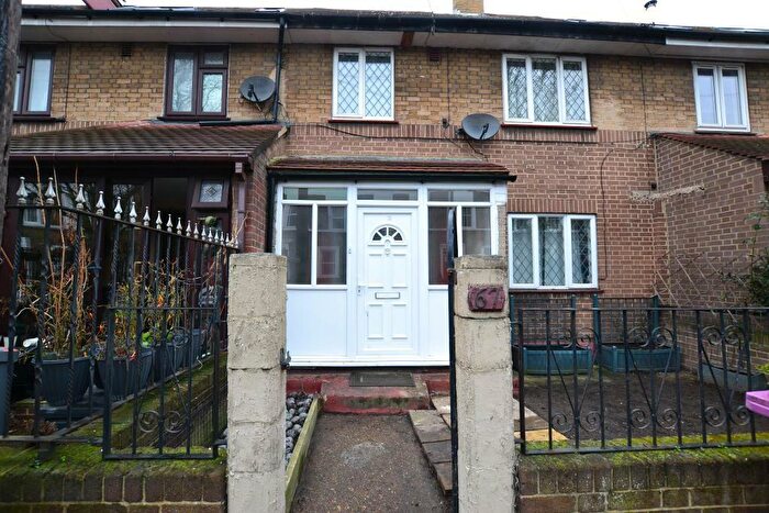 5 Bedroom Terraced House To Rent In Cephas Street, London, E1