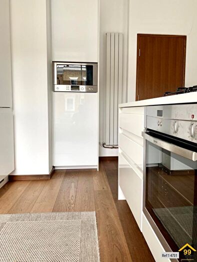 2 Bedroom Apartment To Rent In Southgate Road, London, N1