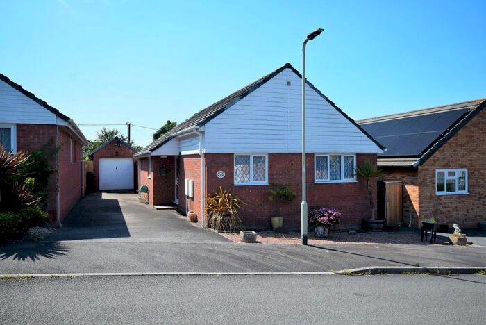 2 Bedroom Bungalow To Rent In Coral Avenue, Westward Ho!, Bideford, EX39