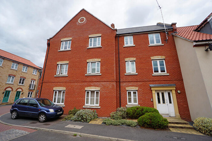 2 Bedroom Flat To Rent In Fulhams Way, Ipswich, IP1
