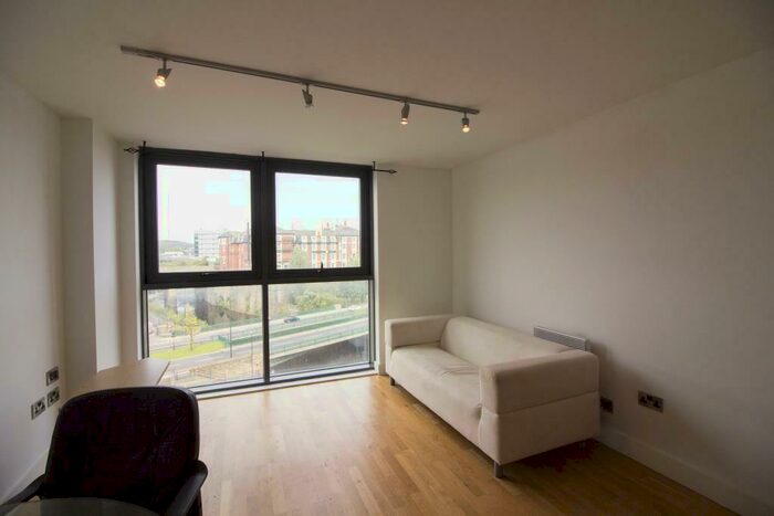 2 Bedroom Apartment To Rent In Wicker Riverside, North Bank, Sheffield, S3