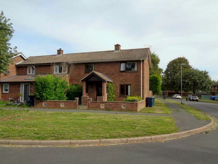 2 Bedroom House To Rent In Sladwell Close, Grantchester, Cambridge, CB3