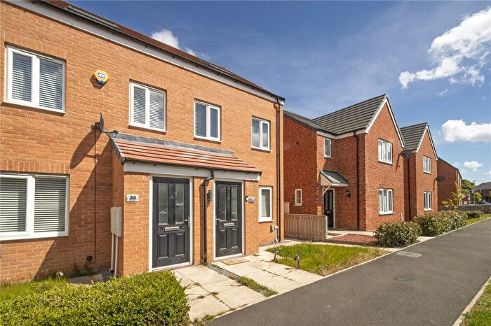3 Bedroom End Of Terrace House For Sale In Baroney Way, St Nicholas Manor, Cramlington, NE23