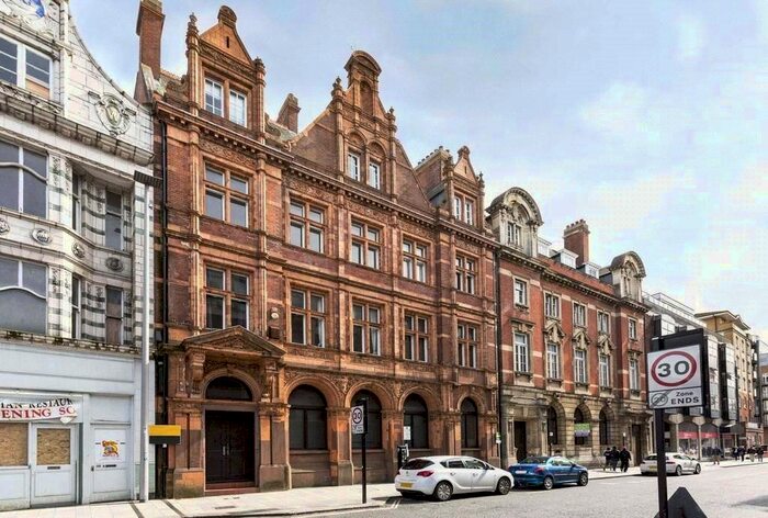 2 Bedroom Flat To Rent In High Street, Southampton, Hampshire, SO14