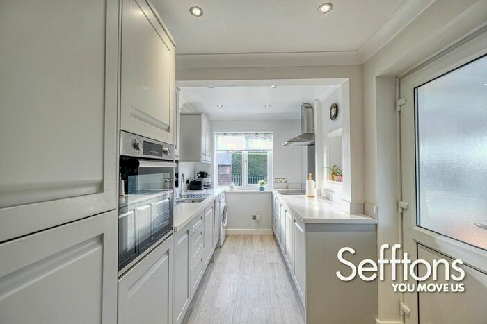 3 Bedroom Semi-Detached House To Rent In Hansell Road, Thorpe St Andrew, NR7