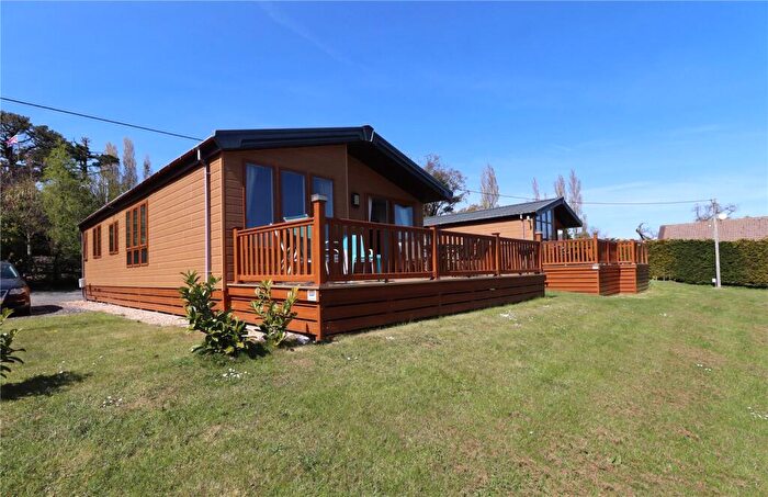 3 Bedroom Detached House For Sale In Carters Road, Upton, Ryde, PO33