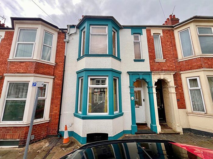 3 Bedroom Terraced House For Sale In Glasgow Street, Northampton, NN5