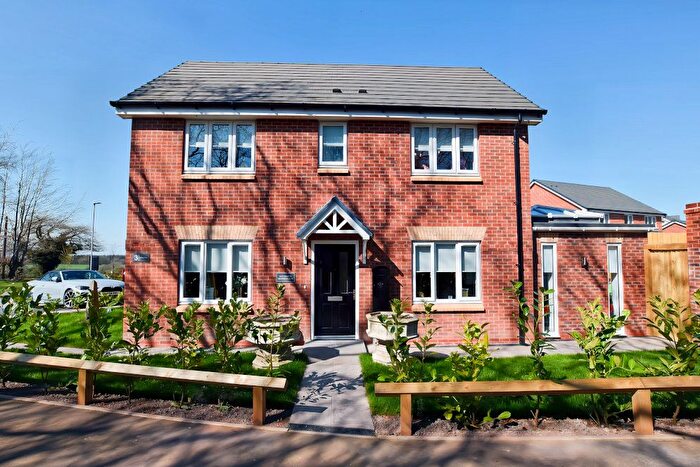 3 Bedroom Semi-Detached House For Sale In Shilling Close, Market Drayton, TF9
