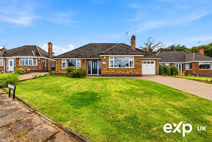2 Bedroom Detached Bungalow For Sale In Cloud Avenue, Stapleford, Nottingham, NG9