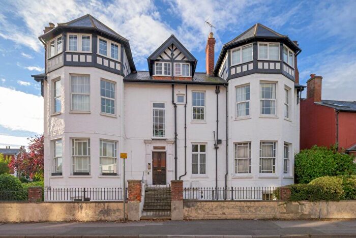 1 Bedroom Apartment For Sale In Tilehurst Road, Reading, RG1
