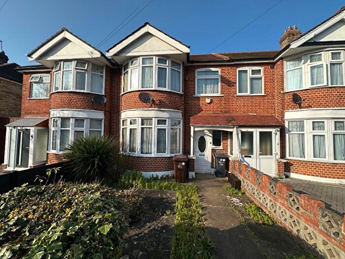 3 Bedroom Terraced House For Sale In Havering Gardens, Romford, London, RM6