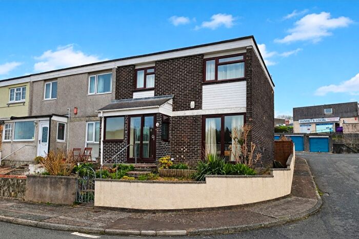 4 Bedroom End Terrace House For Sale In Rolston Close, Plymouth, PL6