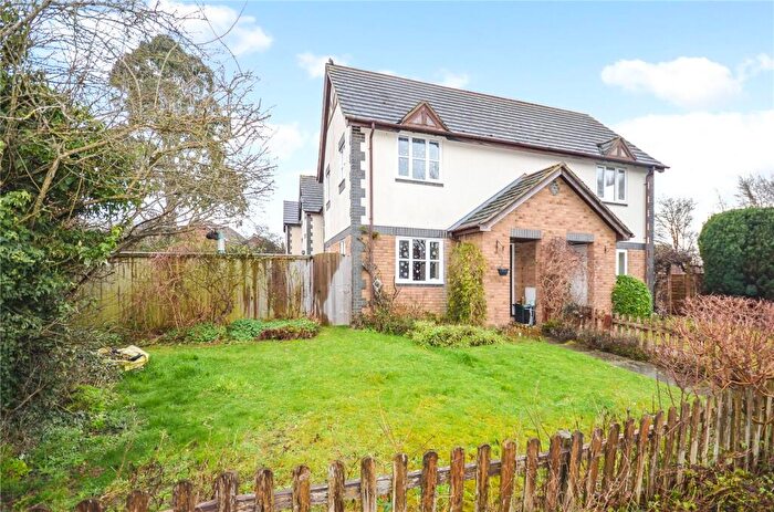 1 Bedroom Terraced House To Rent In Lark Vale, Aylesbury, Buckinghamshire, HP19