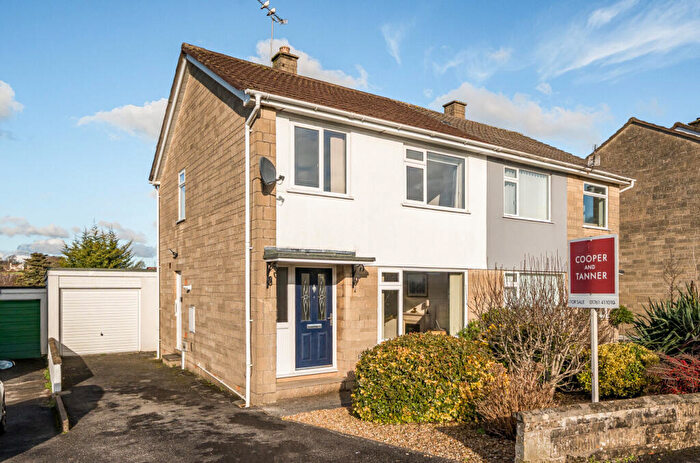 3 Bedroom Semi-Detached House For Sale In High Meadows, Midsomer Norton, Radstock, BA3