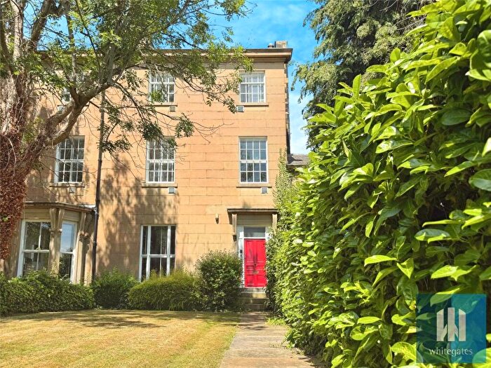 1 Bedroom Penthouse To Rent In Belgrave Terrace, Off New North Road, Huddersfield, HD1