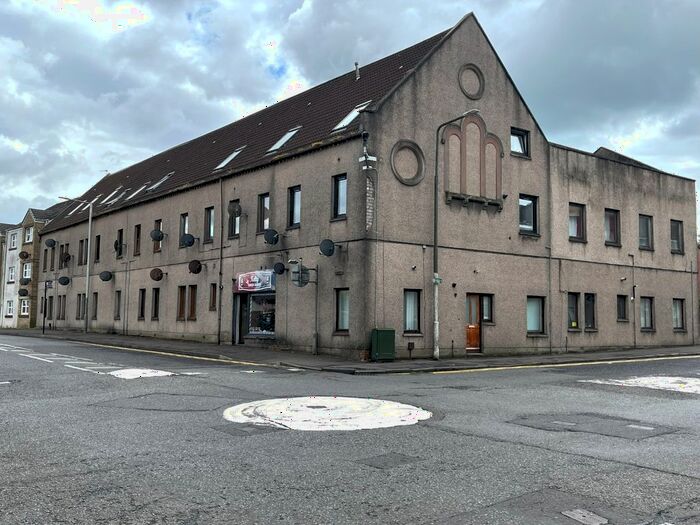 2 Bedroom Flat To Rent In Oakfield Street, Kelty, Kelty, KY4