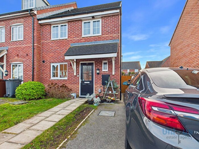 3 Bedroom End Terrace House For Sale In Hudson Drive, Kirkham, PR4
